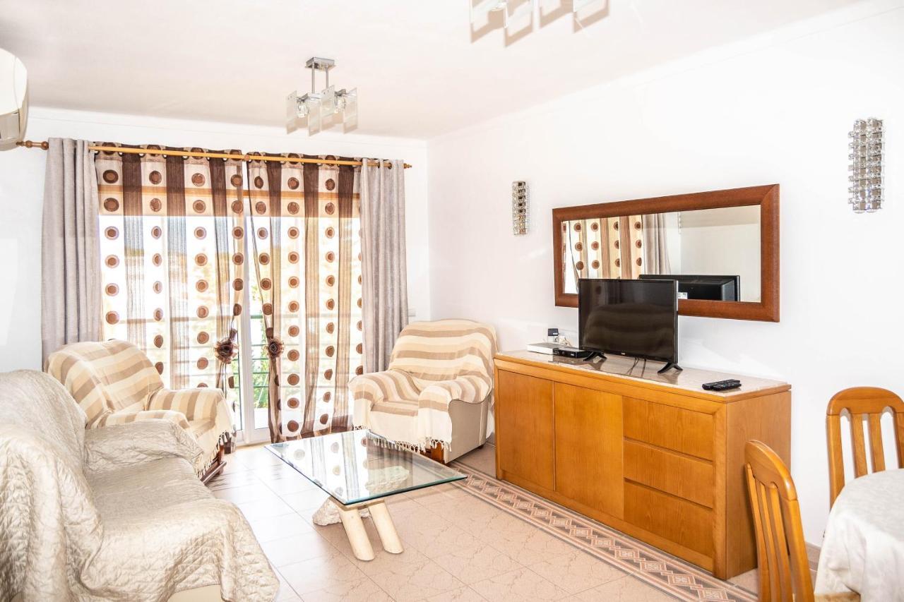 Clube Meia Praia 拉哥斯 外观 照片