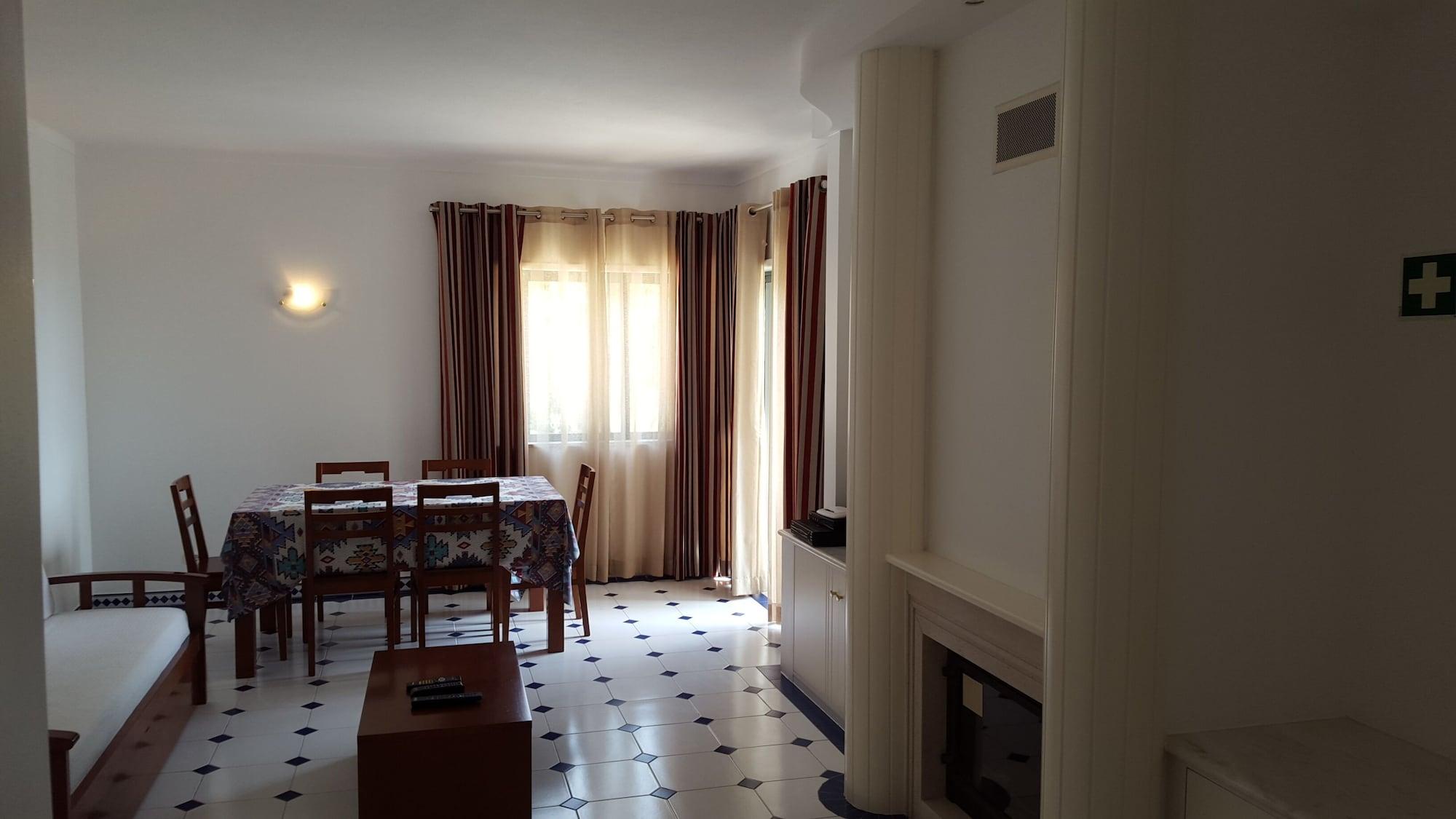 Clube Meia Praia 拉哥斯 外观 照片